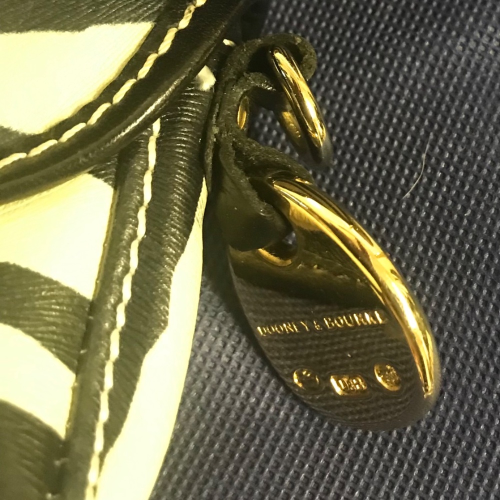 💗 Dooney & Bourke Distressed Animal Print Leather Hobo Bag w/ NEW Coin Purse - Picture 9 of 11